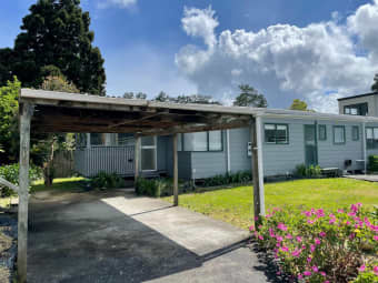 40B Woodside Road, Massey, Auckland