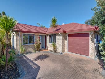 22 Red Hibiscus Road, Stanmore Bay, Auckland