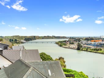 32 Hipango Terrace, Durie Hill, Manawatu-Wanganui