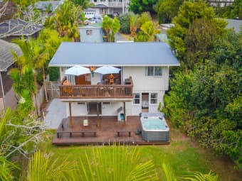 860 Beach Road, Waiake, Auckland