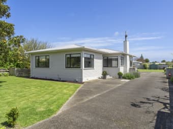 21 Old Coach Road, Otaki Beach, Wellington