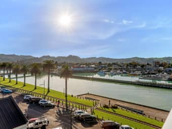 403/4 Reads Quay, Gisborne