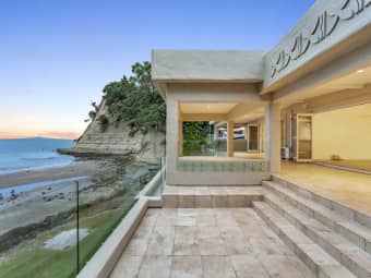 7/4 Arkles Strand, Arkles Bay, Auckland