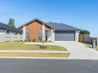 77 Kaurinui Crescent, One Tree Point, Northland