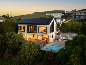 25 Revelation Dr, Clifton, Canterbury