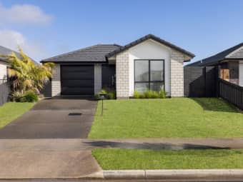 11 Tiria Avenue, Papamoa, Bay of Plenty