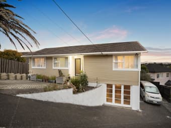 1/378 Glenfield Road, Glenfield, Auckland