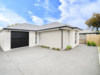 4/100 Main North Road, Papanui, Canterbury