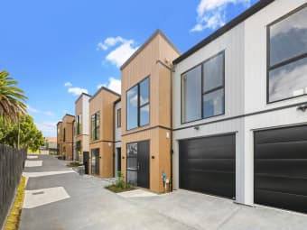 10 Bagnall Avenue, Point England, Auckland