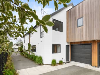 2/90 Bishop St, St Albans, Canterbury