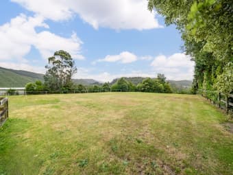 Lot 4/38 Emerald Hill Drive, Birchville, Wellington