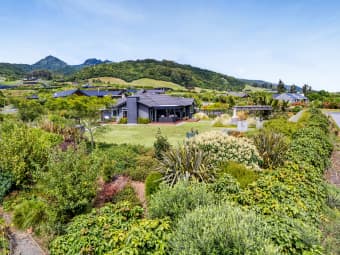 12 Pahakahaka Drive, Kaitake, Taranaki