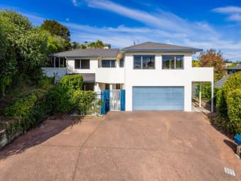 17 Tyrico Close, Unsworth Heights, Auckland