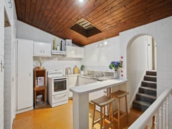 21 Howard Road, Northcote, Auckland