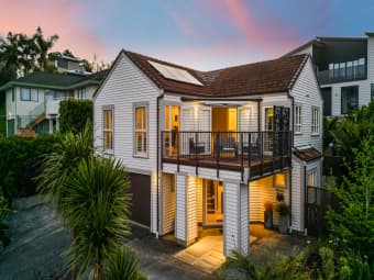 182B Whangaparaoa Road, Red Beach, Auckland