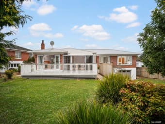 95 Kitchener Road, Waiuku, Auckland