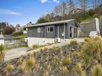 338 Kaikorai Valley Road, Bradford, Otago