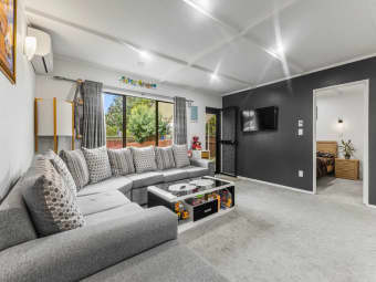 6/25 Waterview Road West, Takanini, Auckland