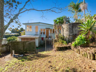 11 Ozone Road, Stanmore Bay, Auckland