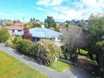 3 Jason Street, Helensburgh, Otago