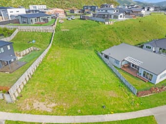 105 Queen Charlotte Drive, Aotea, Wellington