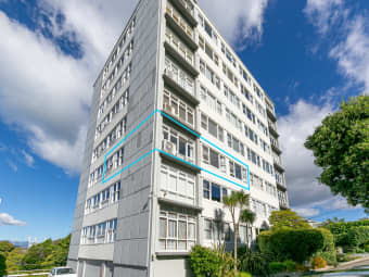 9/2 Newman Terrace, Thorndon, Wellington