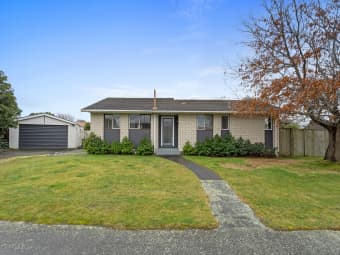 14 McKellar Place, Hornby, Canterbury