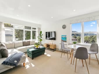 9/2 Newman Terrace, Thorndon, Wellington