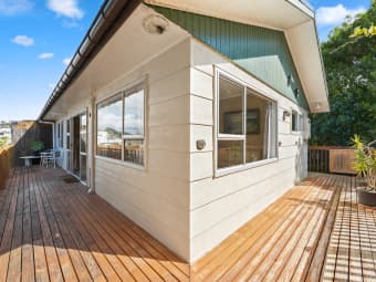1/5 Zita Avenue, Matakatia, Auckland
