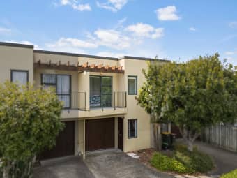 6/15 Harbour View Road, Te Atatu Peninsula, Auckland