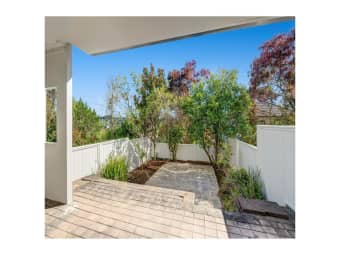 B2/60 Masons Road, Oteha, Auckland
