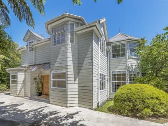 9 Masefield Way
