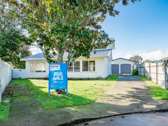 3 Dennis Grove, Paraparaumu Beach, Wellington