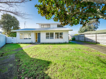 3 Dennis Grove, Paraparaumu Beach, Wellington