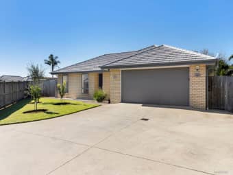 19 Glennron Lane, Waiuku, Auckland