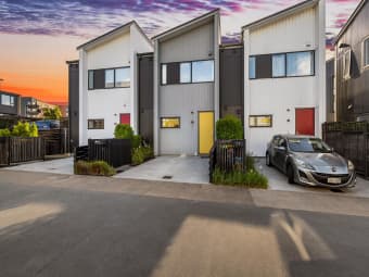 14 Piko Lane