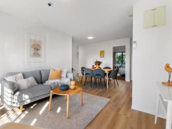 E1/418 Albany Highway, Albany, Auckland