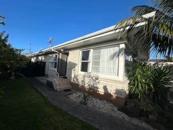 1/203 Point Chevalier Road, Point Chevalier, Auckland