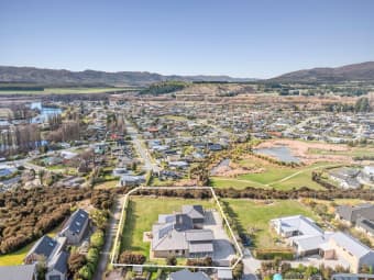 47 Matheson Crescent, Albert Town, Otago
