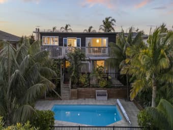 5 Ravenwood Drive, Forrest Hill, Auckland