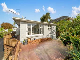 1/17 Felton Mathew Avenue, Saint Johns, Auckland