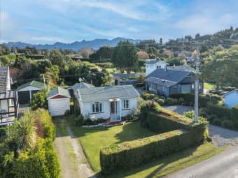 6 Cliff Road, Tasman