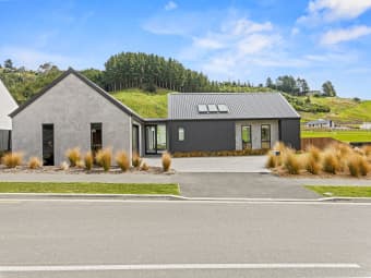 22 Steve Askin Drive, Cracroft, Canterbury