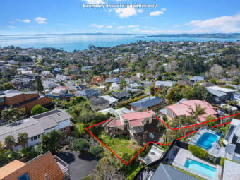 2/14 Haseler Crescent, Howick, Auckland