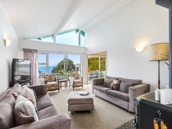 278 Whangaparaoa Road, Red Beach, Auckland