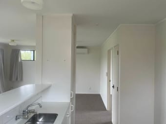 13/16 John Bracken Way, Beach Haven, Auckland