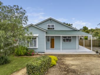8 Albert Street, Pahiatua, Manawatu-Wanganui