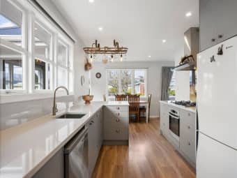 89 Fraser Crescent, Elderslea, Wellington