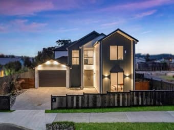 11 Alexandra Street, Riverhead, Auckland