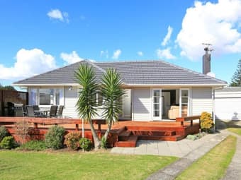 3 Brookfield Road, Te Atatu Peninsula, Auckland